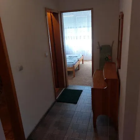 - Viktor بيت ضيافة بريمورسكو